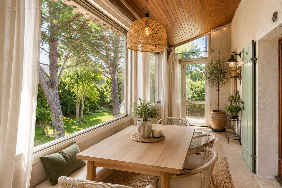 Maison à CABRIERES-D'AVIGNON
