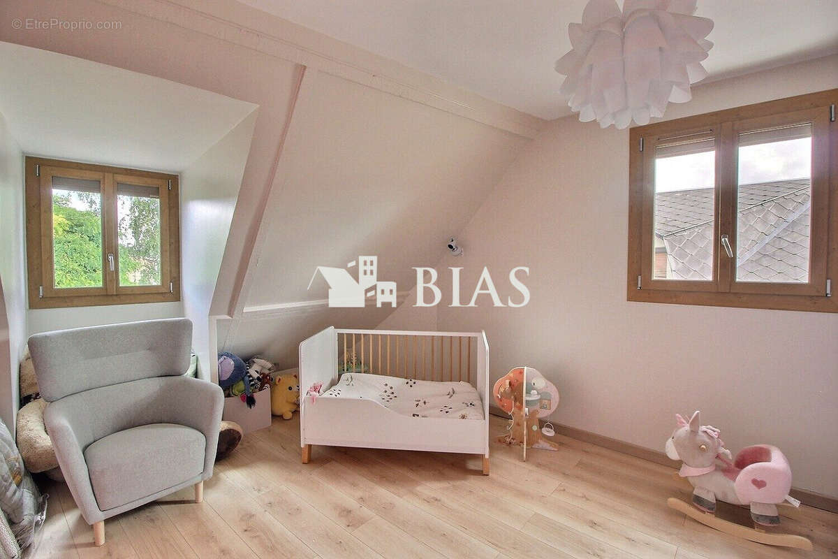 Maison à CAUDEBEC-LES-ELBEUF