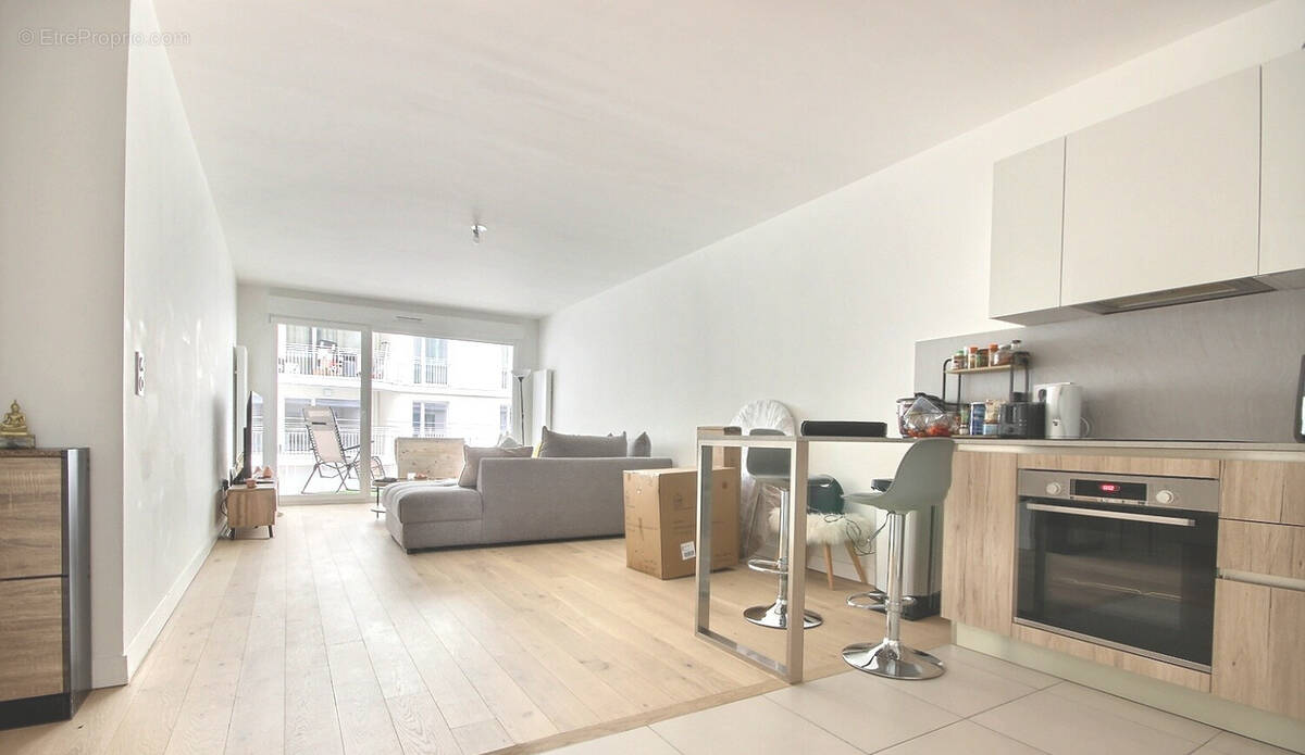 Appartement à CLICHY