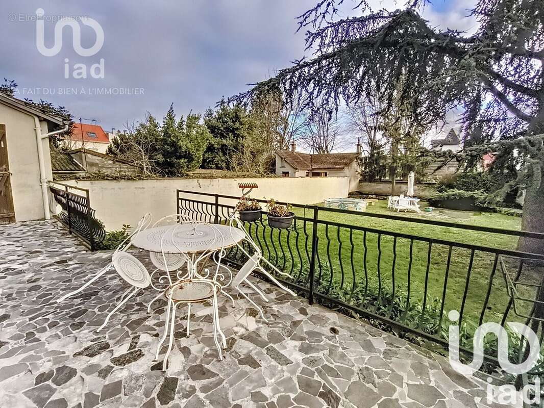 Photo 9 - Maison à SAINT-MAUR-DES-FOSSES