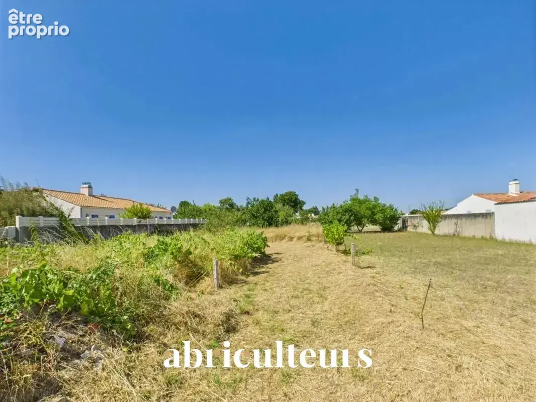 Maison avec grand terrain et dans le centre ville en vente à La Barre-de-Monts (85550) - photo 20