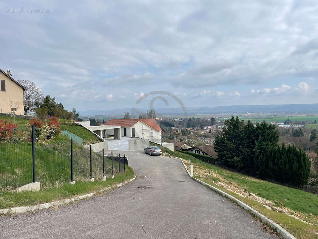 Maison à LA COTE-SAINT-ANDRE