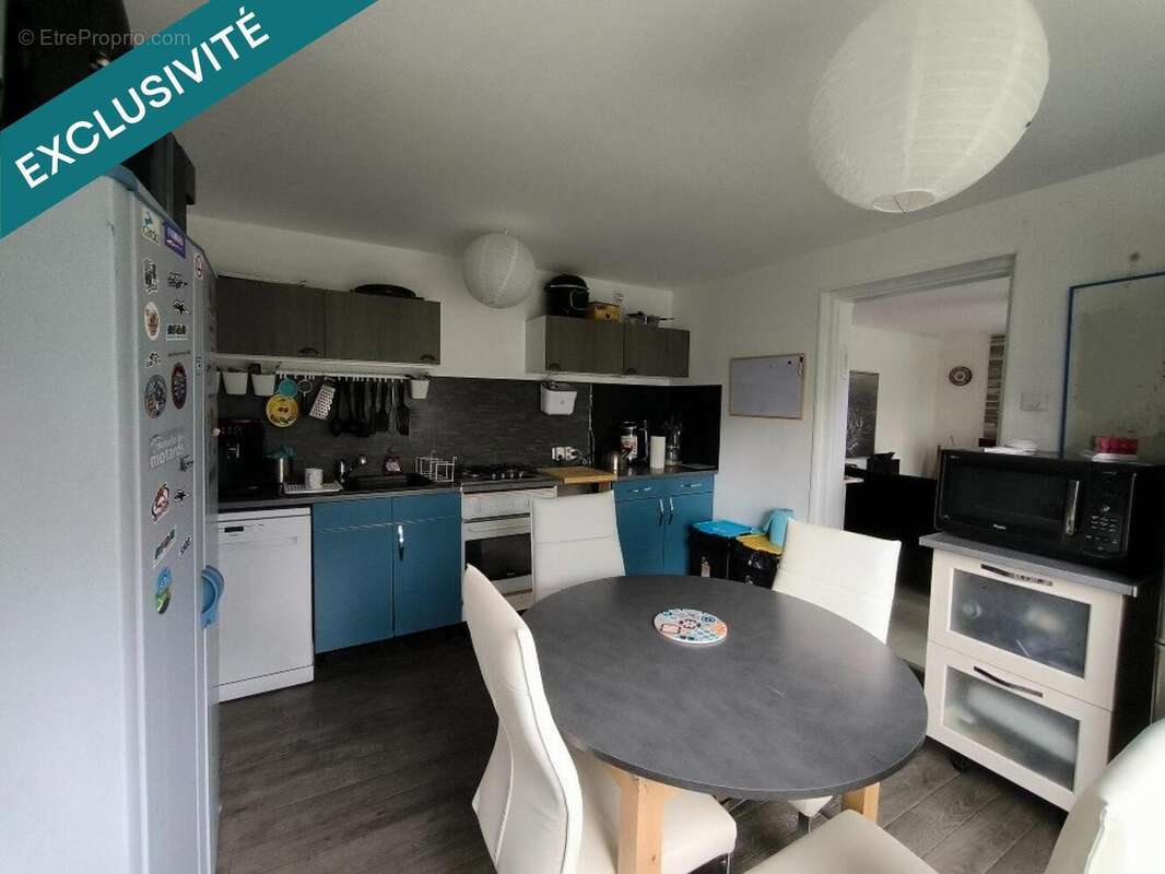 Maison 64 m² à Pont-Melvez  - photo 2