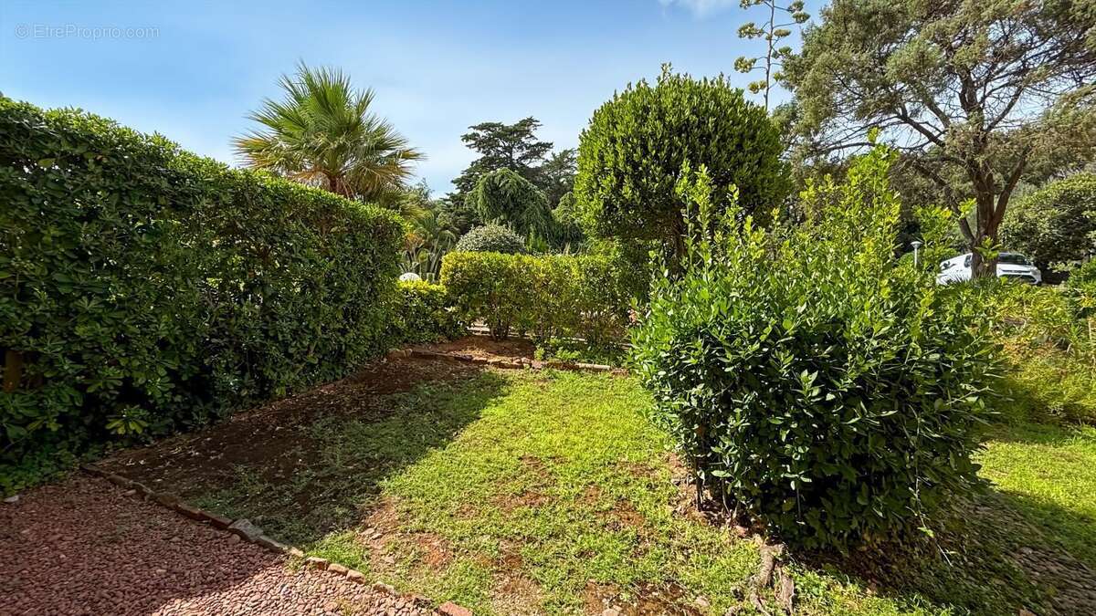 Appartement à SAINT-RAPHAEL