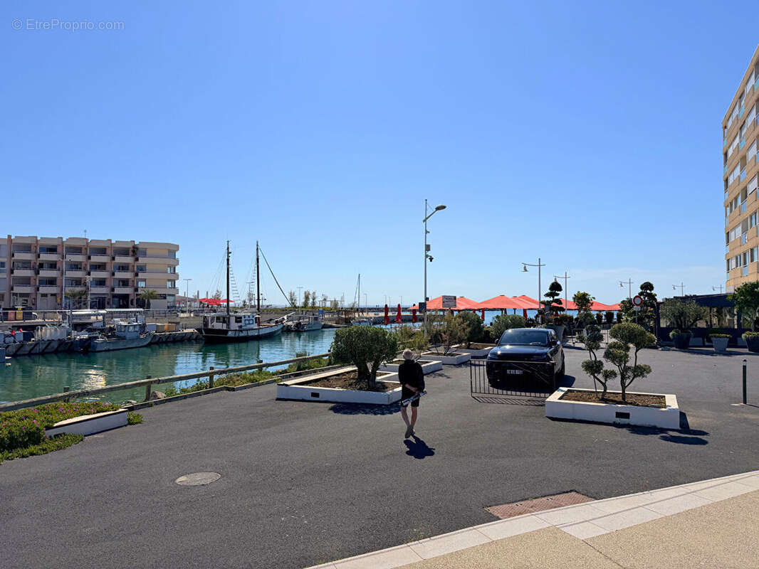 Appartement à MAUGUIO