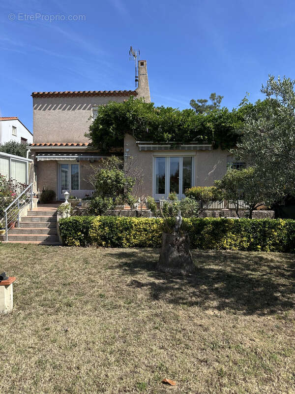 Maison à SAINT-CYPRIEN