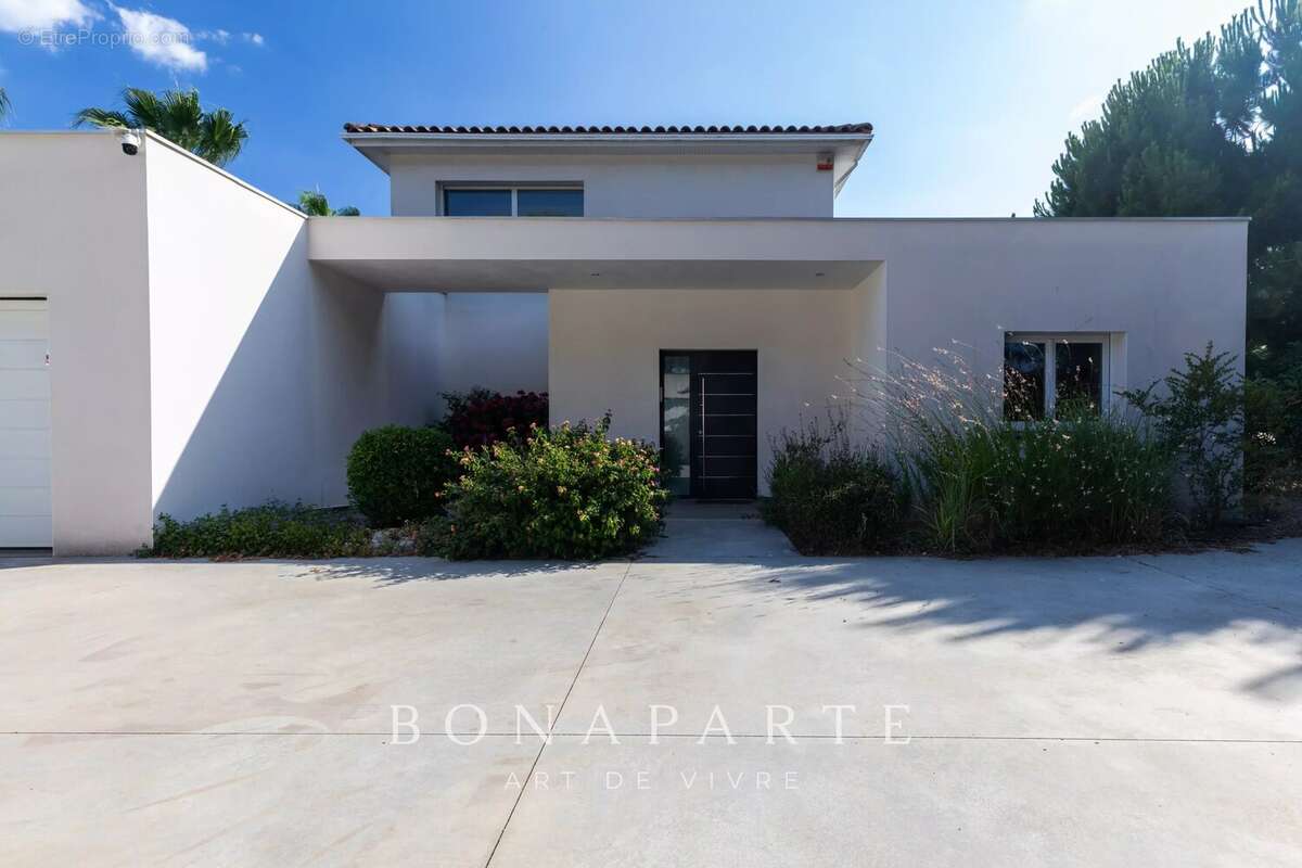 Maison à AGDE