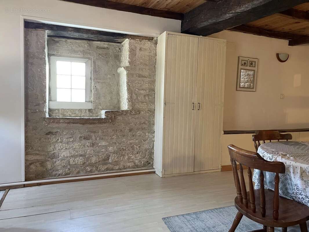 Maison à LA CROIX-COMTESSE