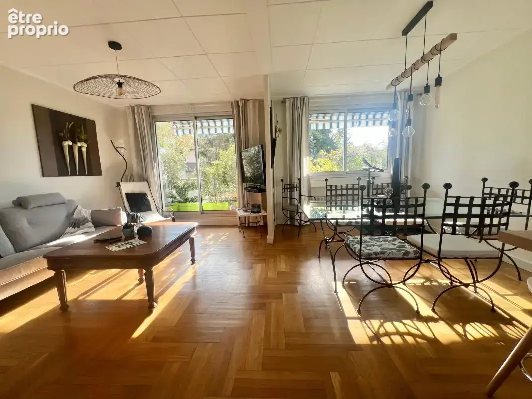 Appartement À Vendre - photo 2