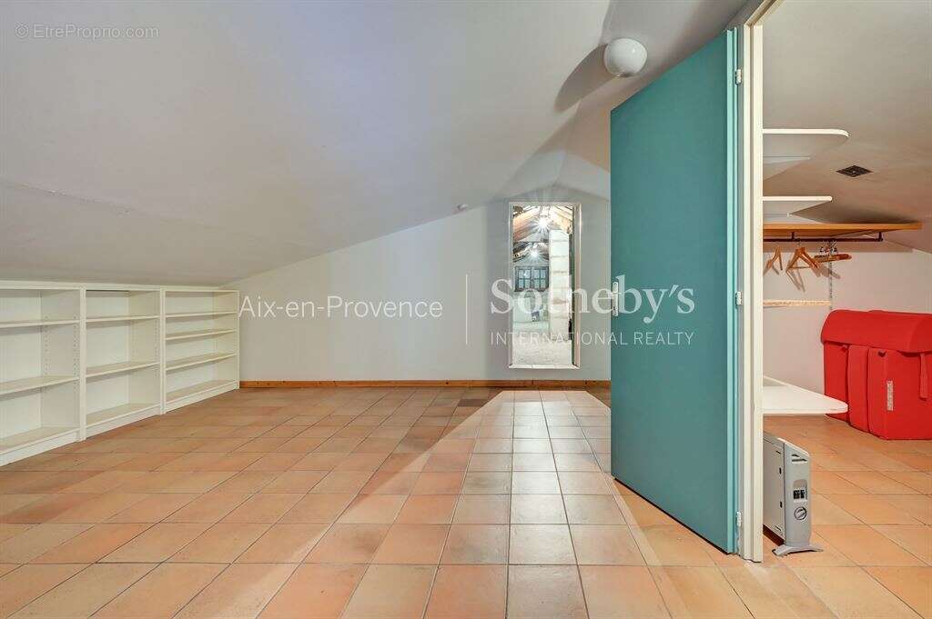 Maison à AIX-EN-PROVENCE