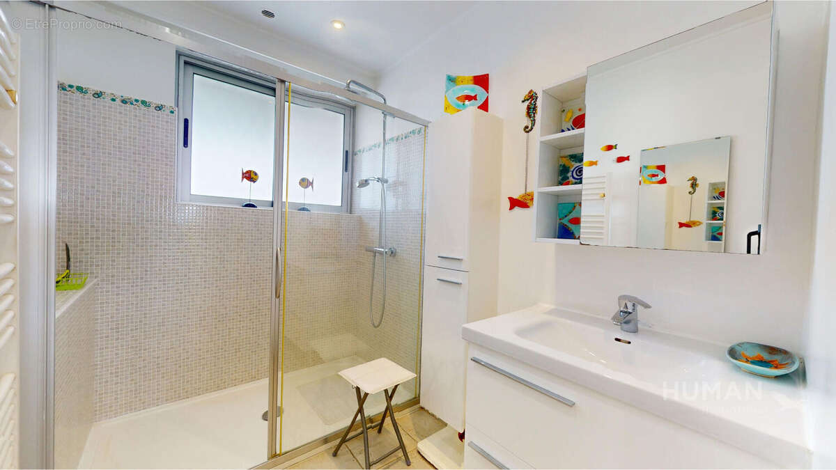 Appartement à VILLENEUVE-LOUBET