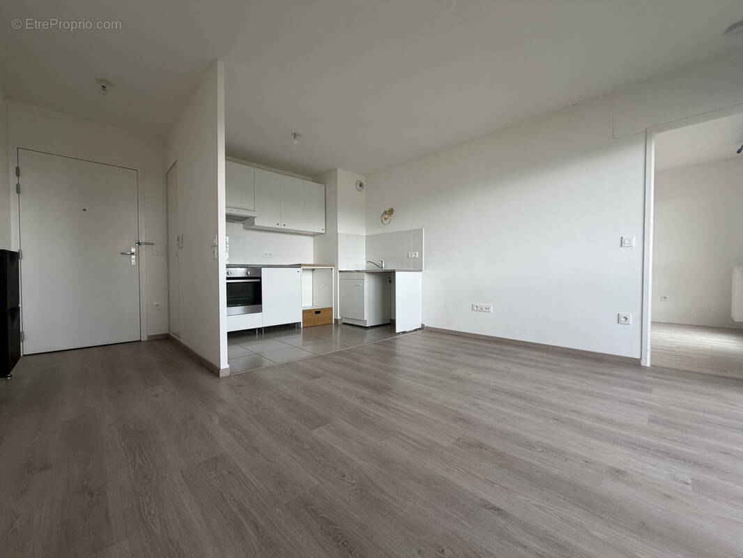 Appartement à LOUVRES