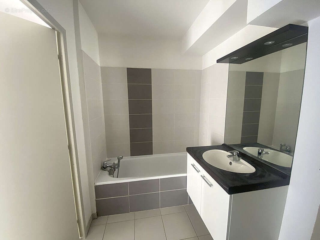 Appartement à LYON-7E