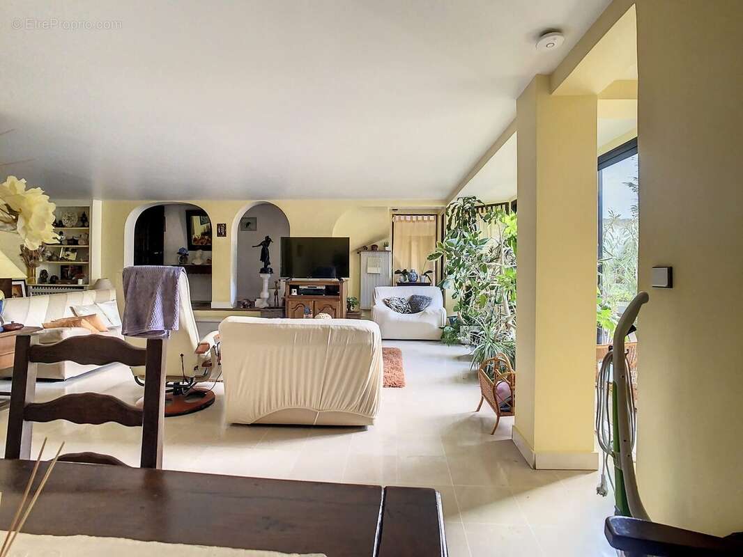 Maison à MAISONS-ALFORT