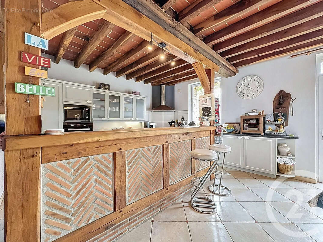 Maison à MENESTREAU-EN-VILLETTE