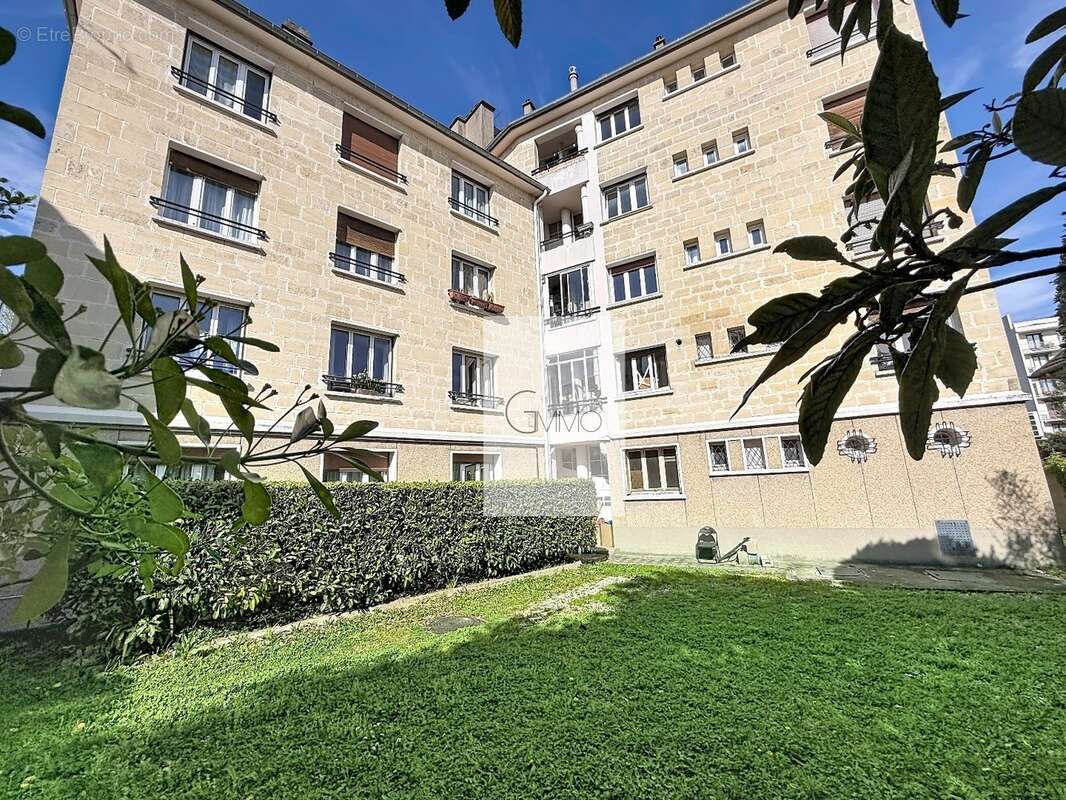 Appartement à THIAIS