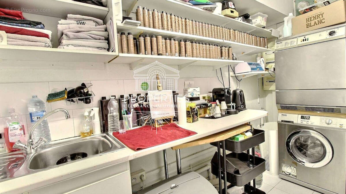 Commerce à LE LAVANDOU