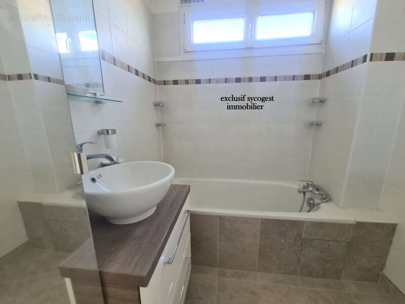 Appartement Les Pavillons Sous Bois 3 pièce(s) 57 m2 - photo 12