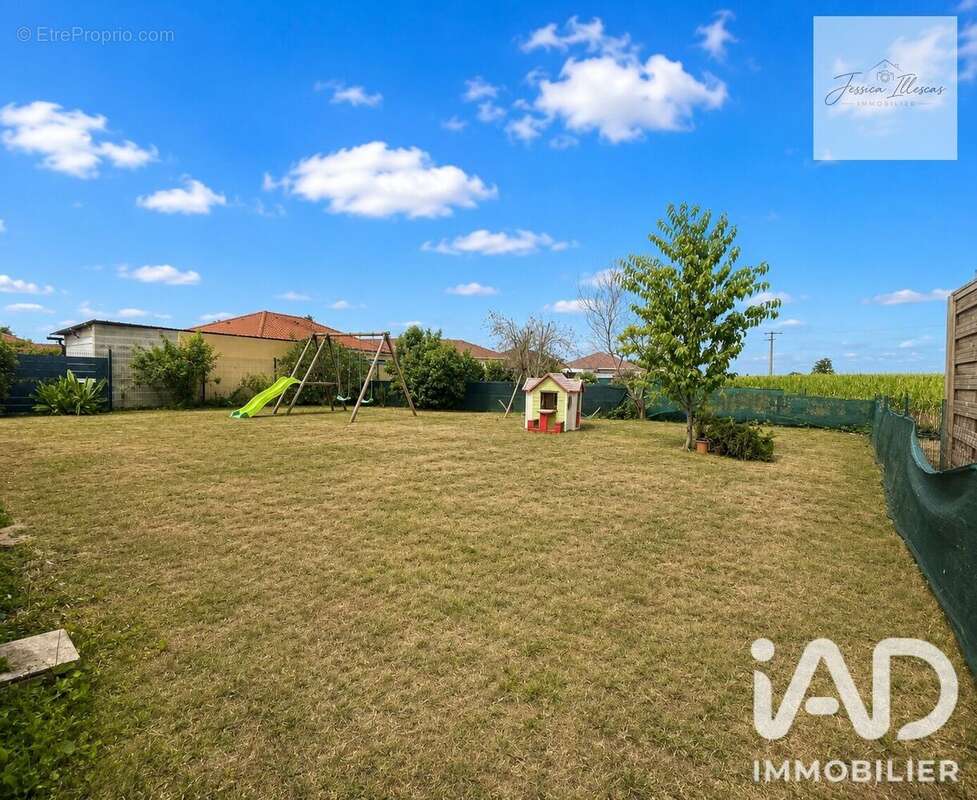 Maison 99 m² à Orleix  - photo 3