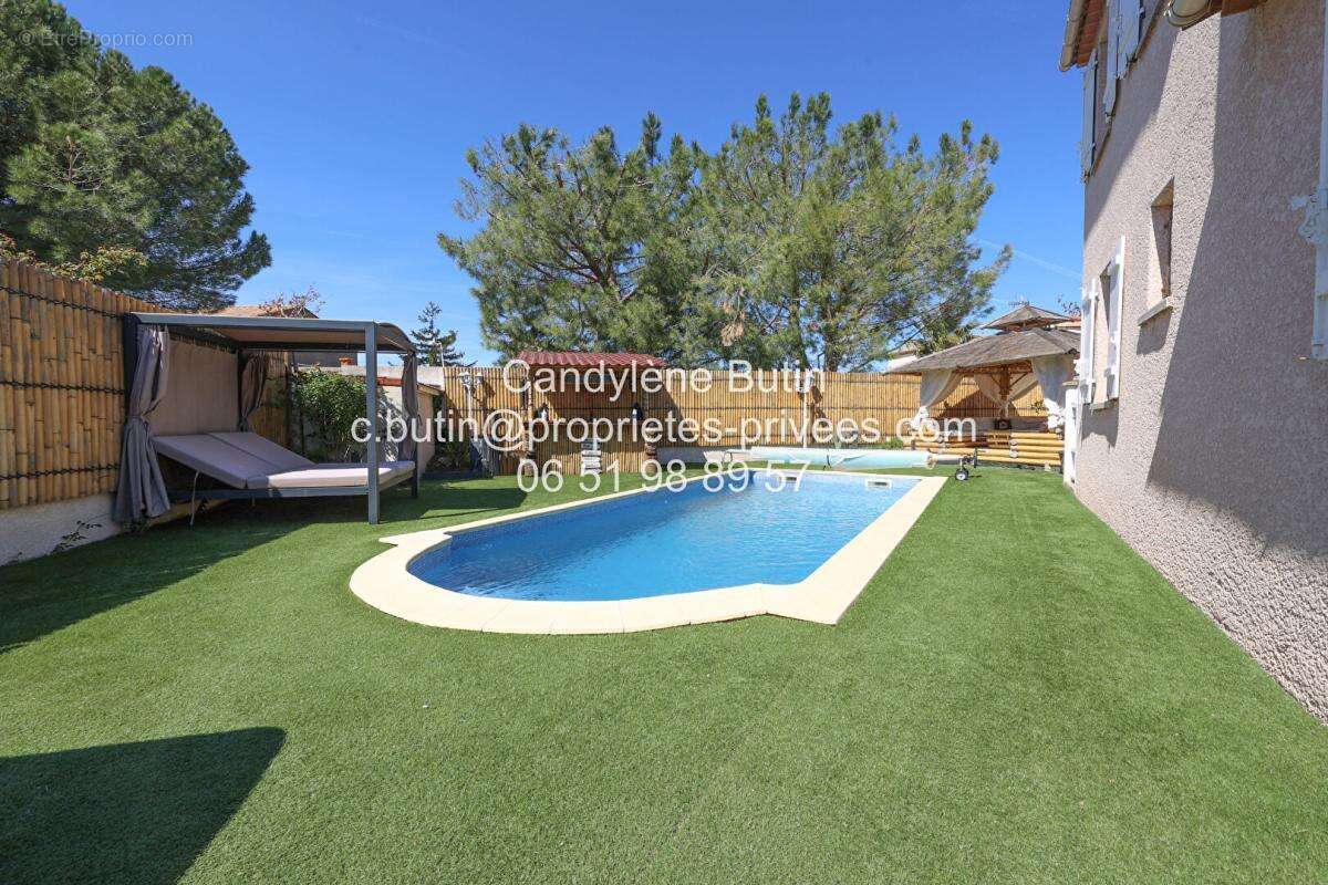 Villa T5 avec piscine et espace détente ,120 m² habitables - photo 18