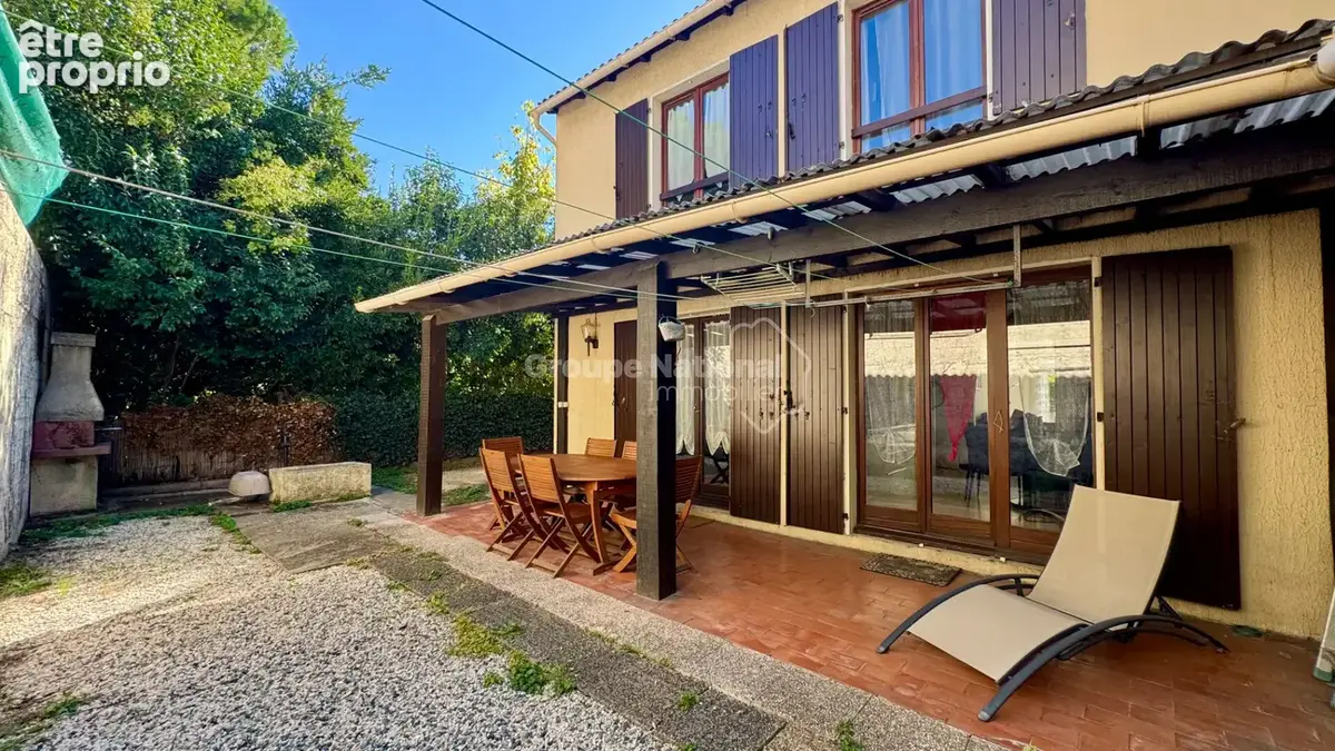 Maison à NIMES