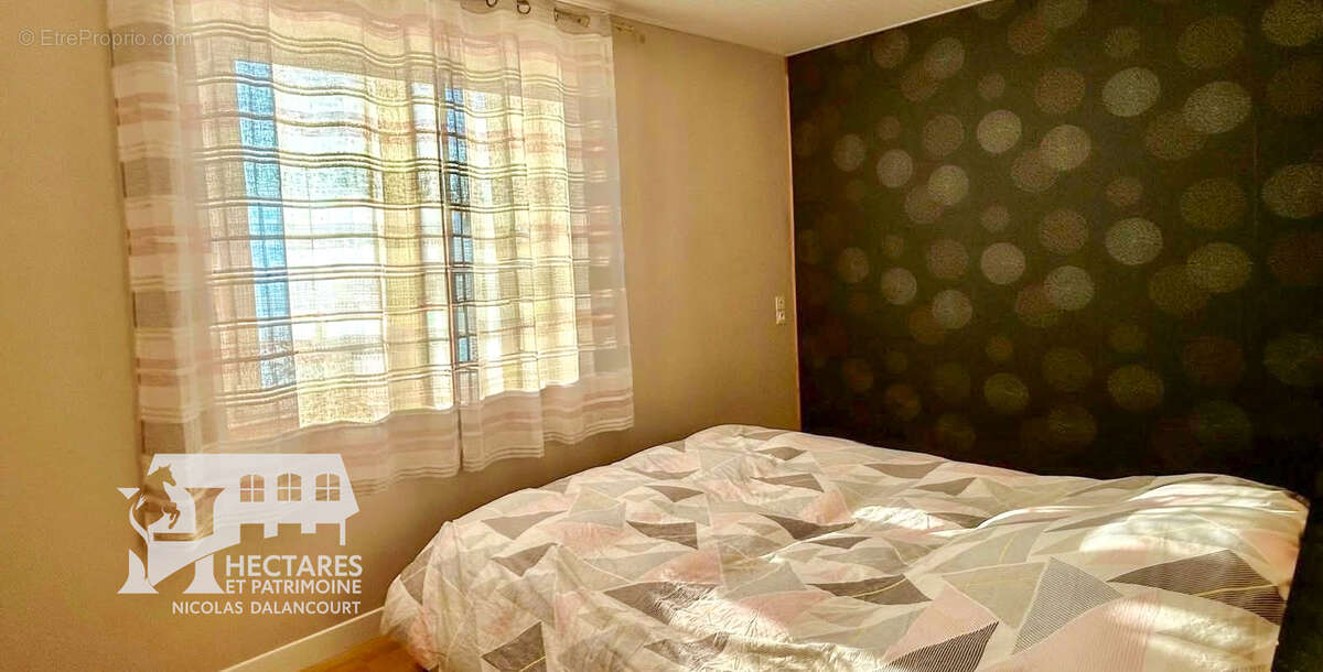 Maison à BOIS-DE-CENE