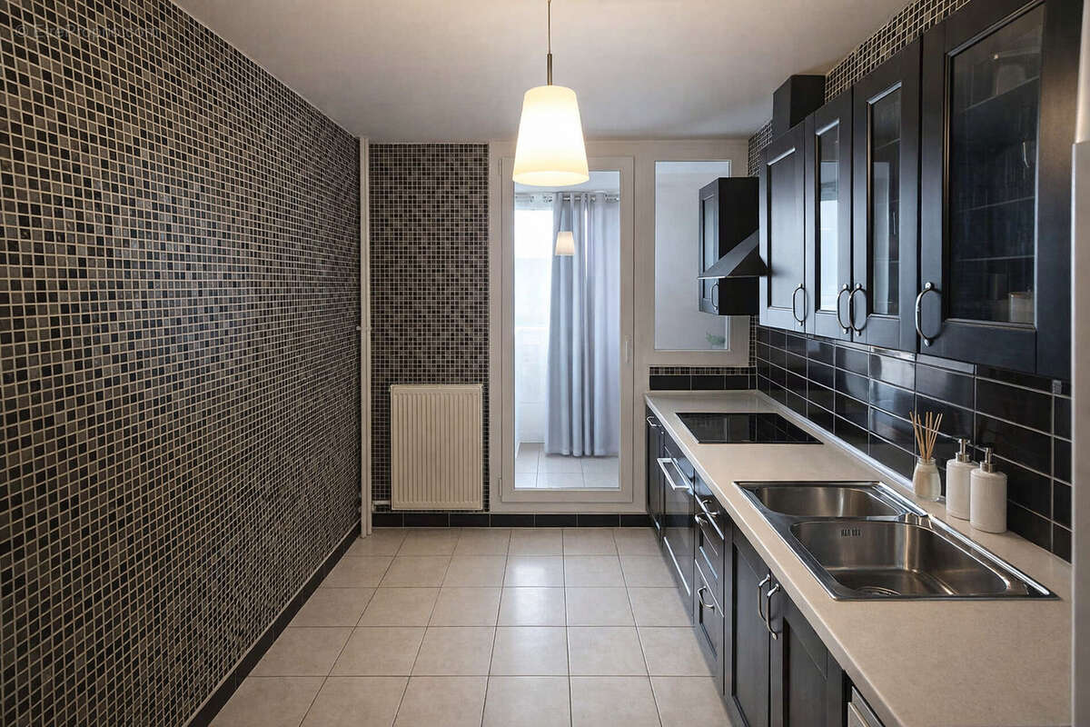 Appartement à CHENOVE