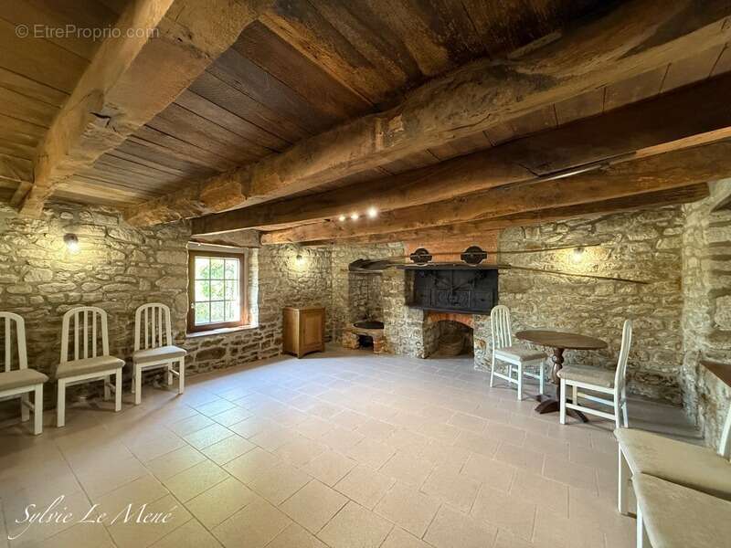À Vendre – Propriété de Caractère avec Activité de Chambres d’Hôtes – Guern (56310) - photo 12