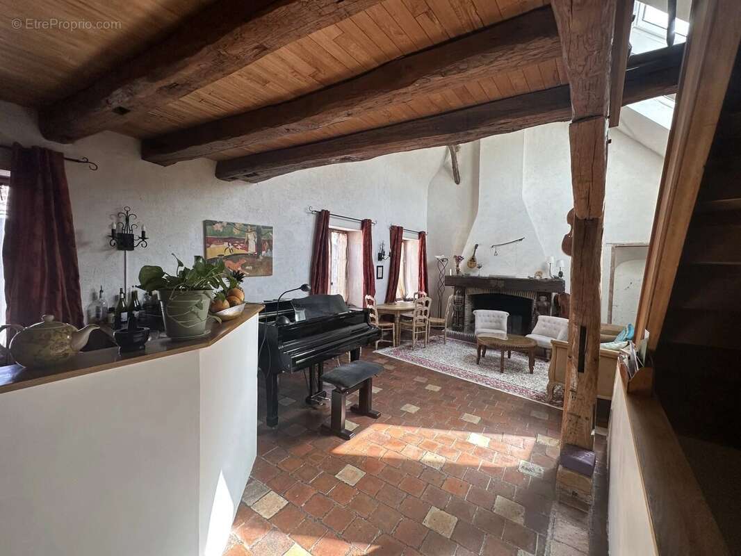 Maison 80 m² à Igny  - photo 4