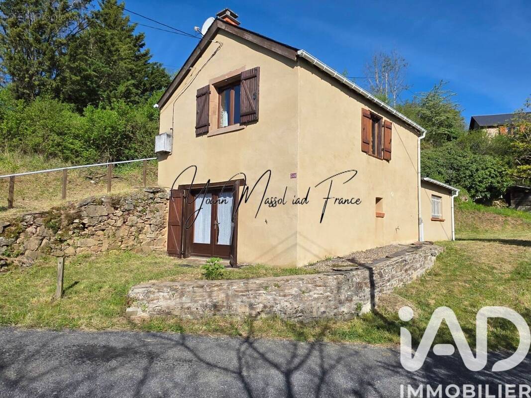 Photo 1 - Maison à CONNAC