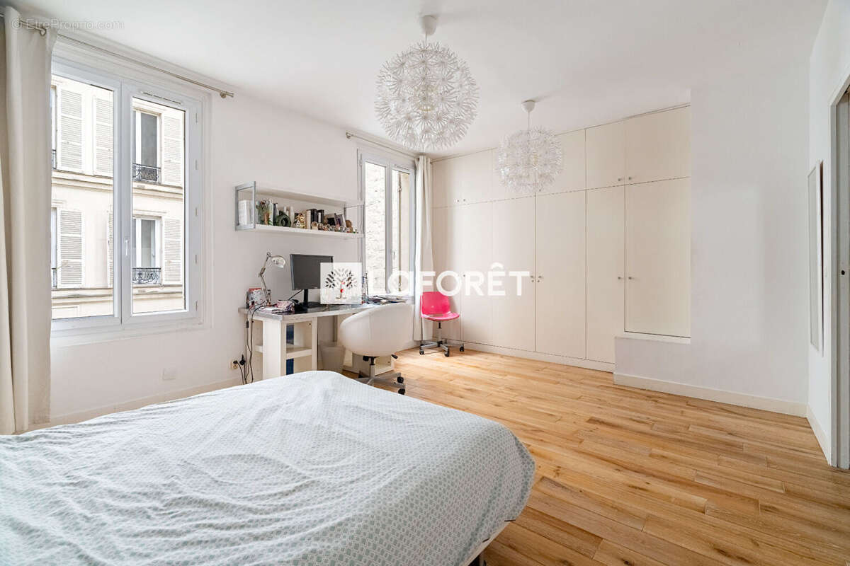 Maison à PARIS-17E