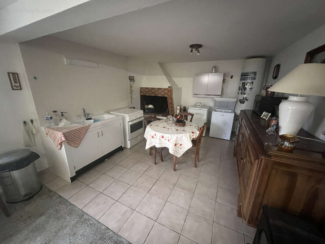 Maison à MASSAGUEL
