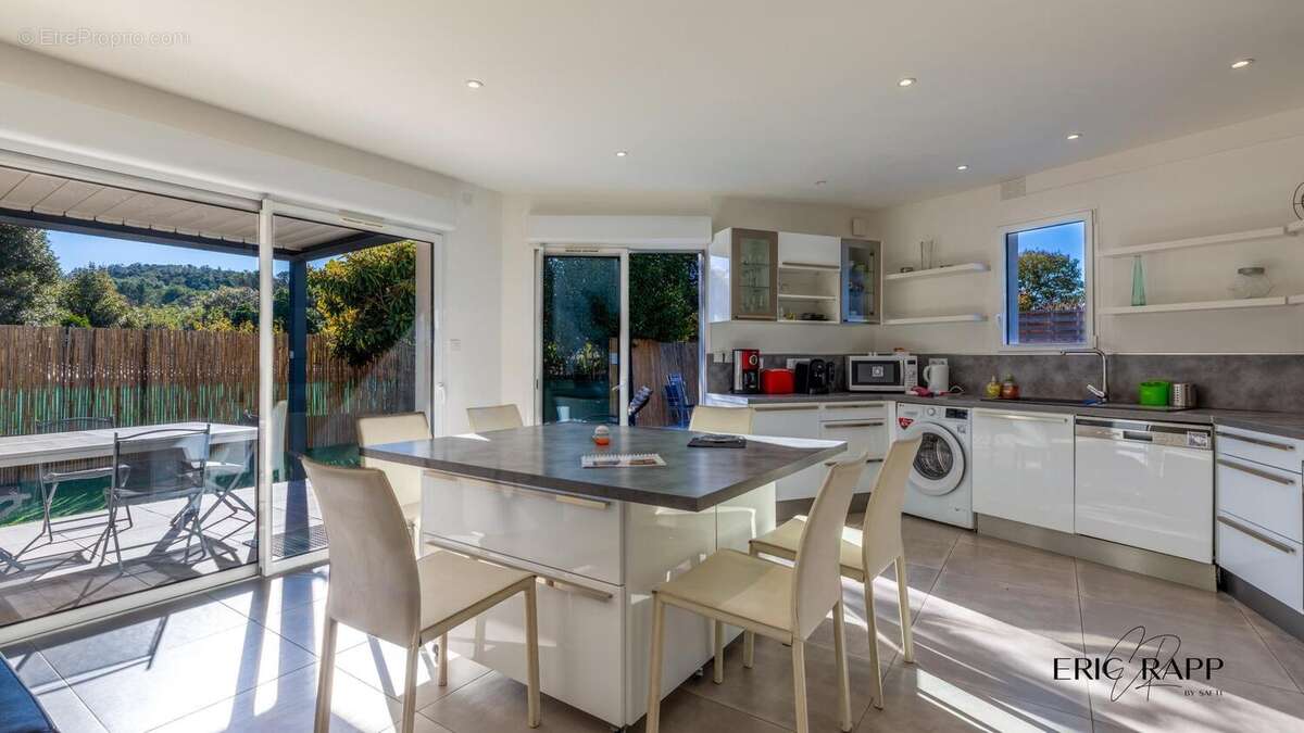 Photo 5 - Maison à SAINT-RAPHAEL