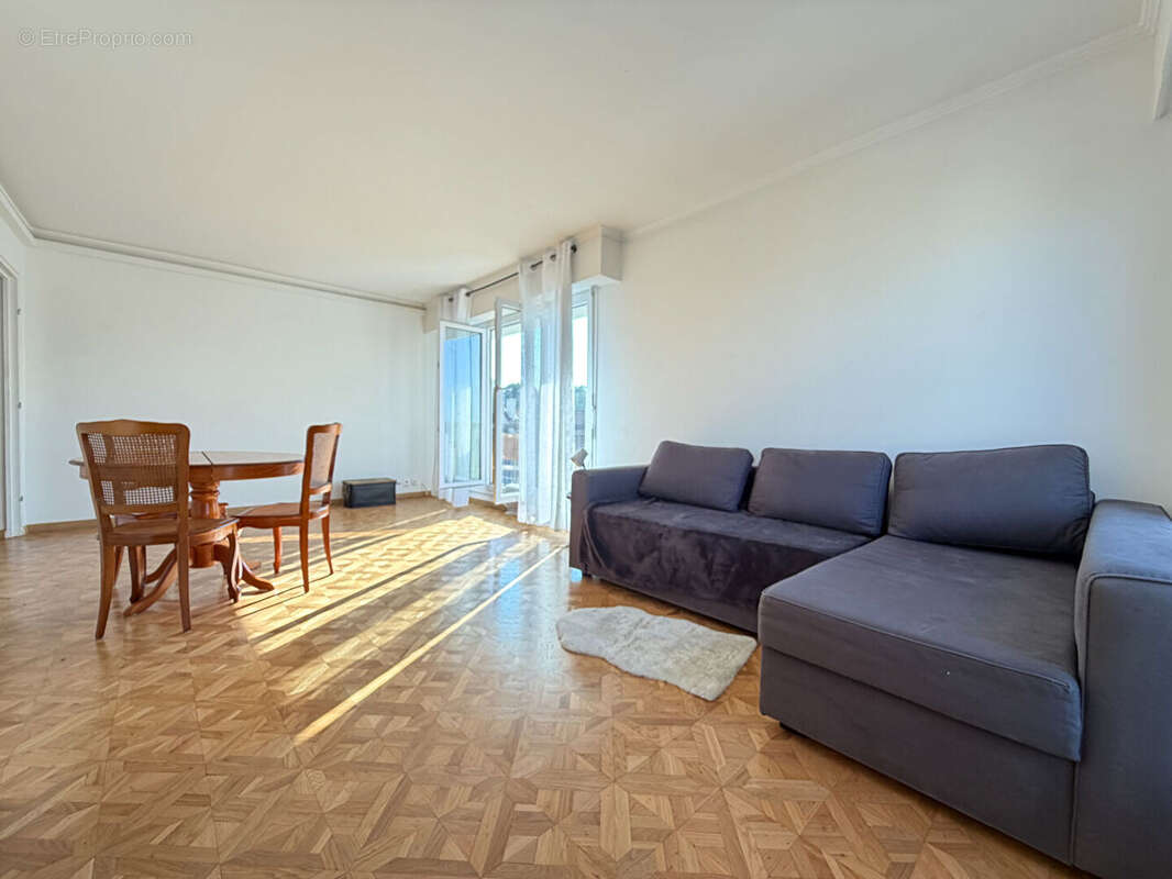 Appartement à VILLEJUIF