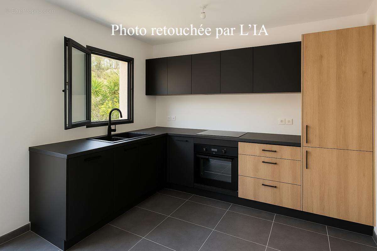 Appartement à SIX-FOURS-LES-PLAGES