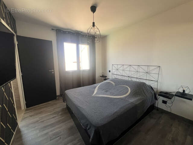 Maison avec étage avec garage et jardin - photo 6