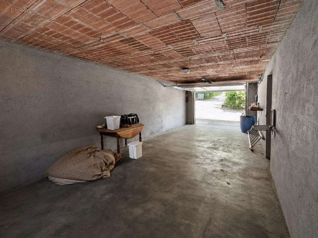 Maison de 1970,130m² sur un terrain de 1125m² - photo 10