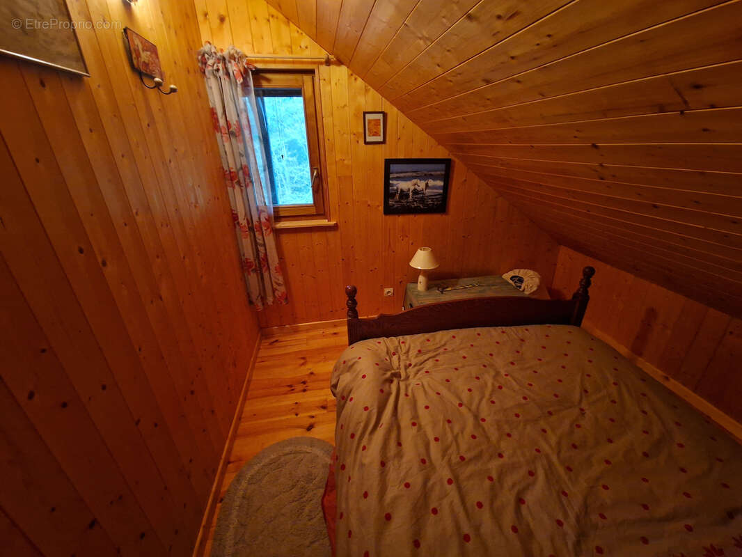 Maison à LE VAL-DE-GOUHENANS