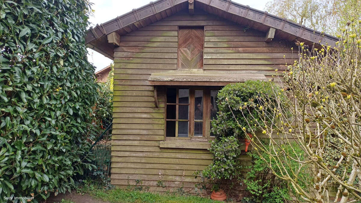 Maison à PONTAULT-COMBAULT