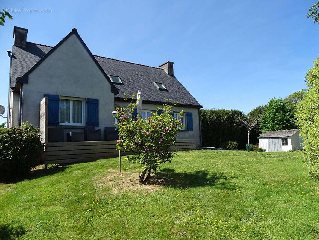 Maison à PLOUNEVEZEL
