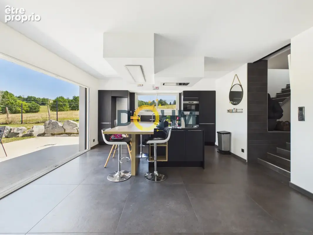 Maison familiale de 177 m2 - Garage double - Toit terrasse - Hauteur de La Fouillouse - Calme - Aucuns vis-à-vis - photo 4