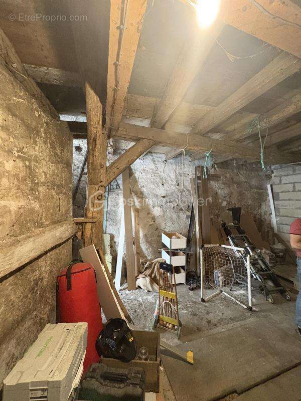 Maison à VILLENEUVE-SOUS-DAMMARTIN