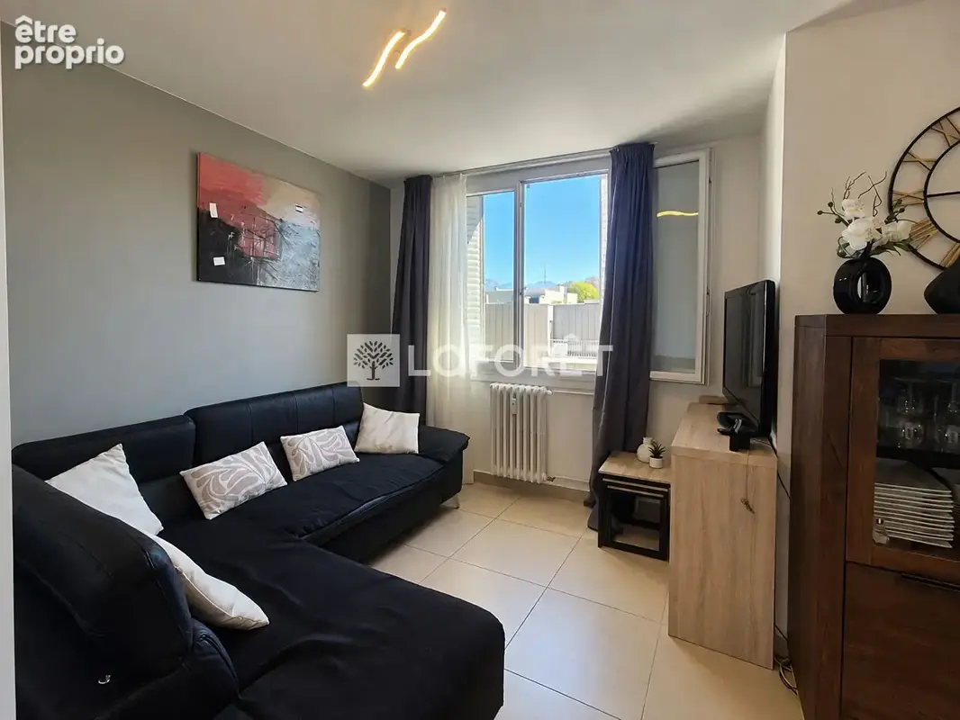 Appartement Chambery 3 pièce(s) 69 m2 - photo 5