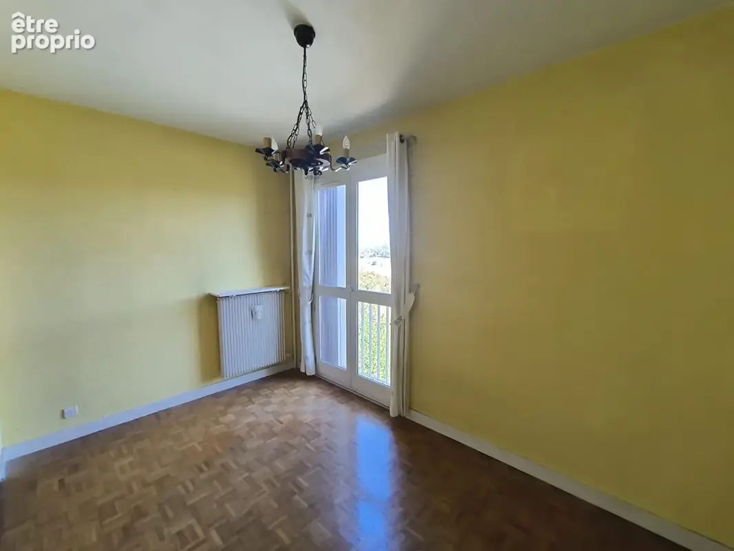 Appartement  Saint-Genest Lerpt 4 pièce(s) 77.69 m2 - photo 7