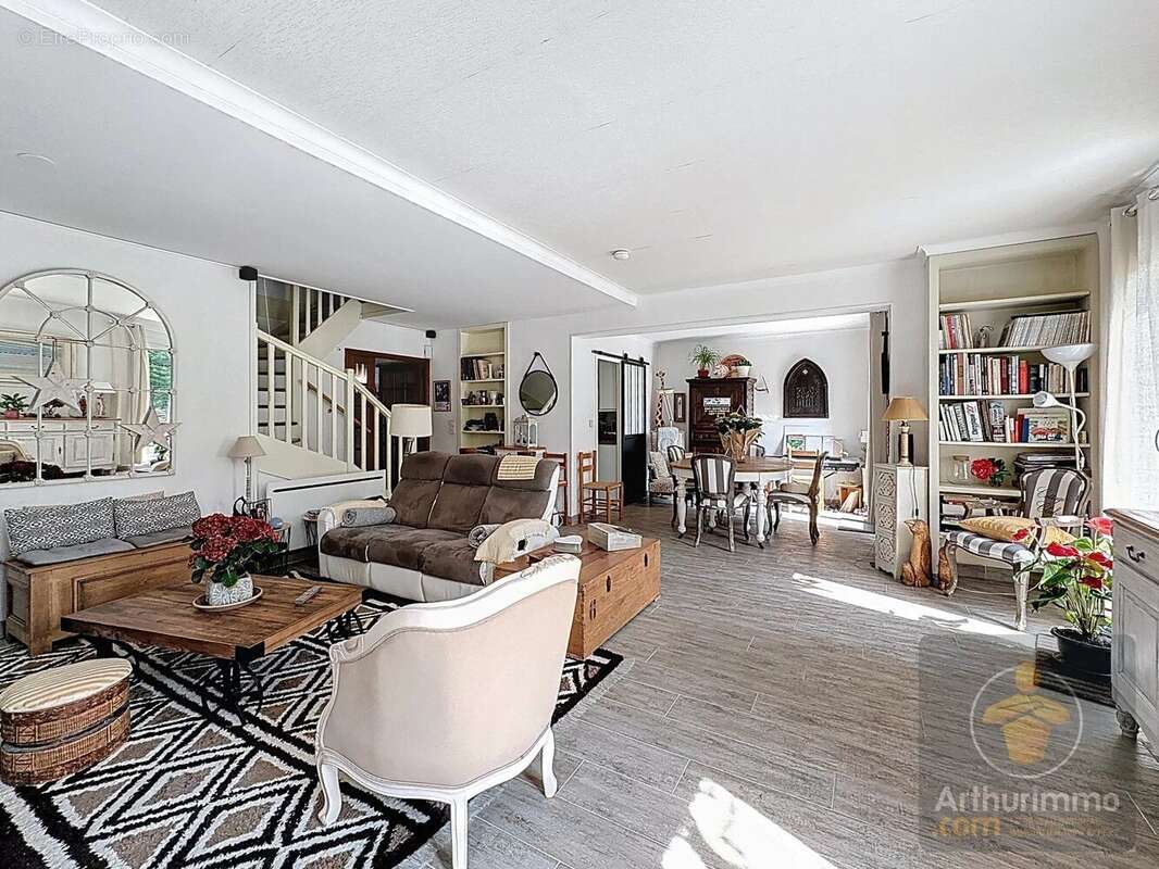 Maison à MAROLLES-EN-BRIE