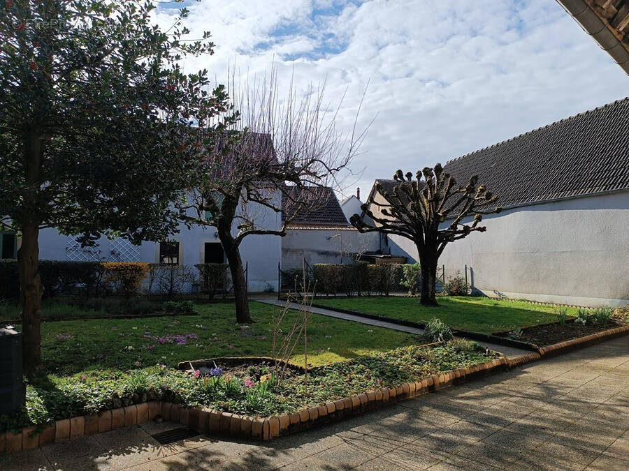 Maison à OUROUER-LES-BOURDELINS