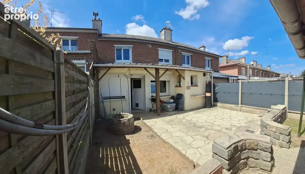Photo Maison à Neuville-Saint-Remy au prix de 100 000€