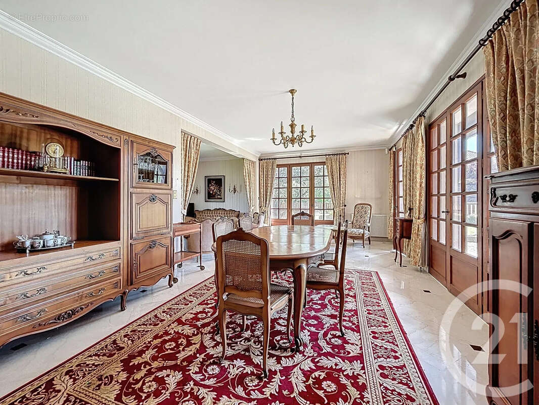 Maison 154 m² à Piney  - photo 6