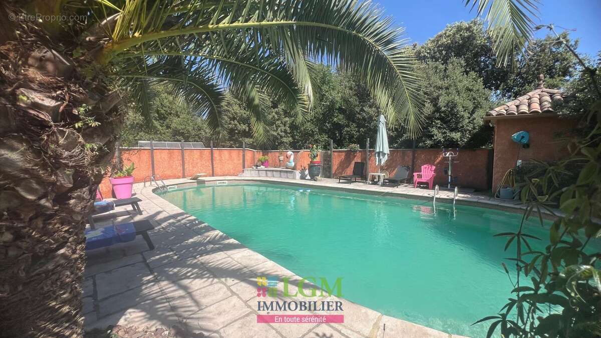 Maison à SAINT-PRIVAT-DES-VIEUX