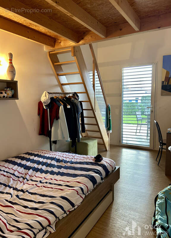 Maison à NESMY